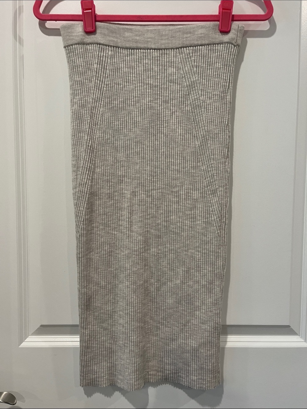 Abercrombie and FitchRibbed Knit Pencil Midi Skirt in Light Cream